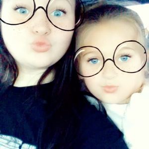 Meet your Posher, Marisa